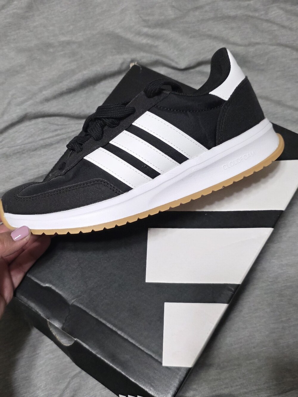 Adidas Run 70s 2.0 Black/White Youth Sneakers - Picture 3 of 4
